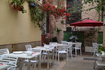LALOLA Restaurante