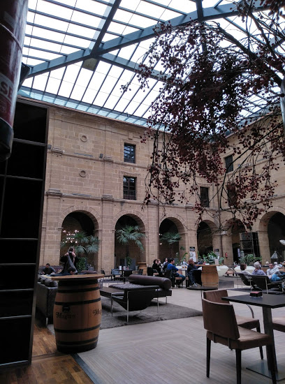 El Claustro de Los Agustinos
